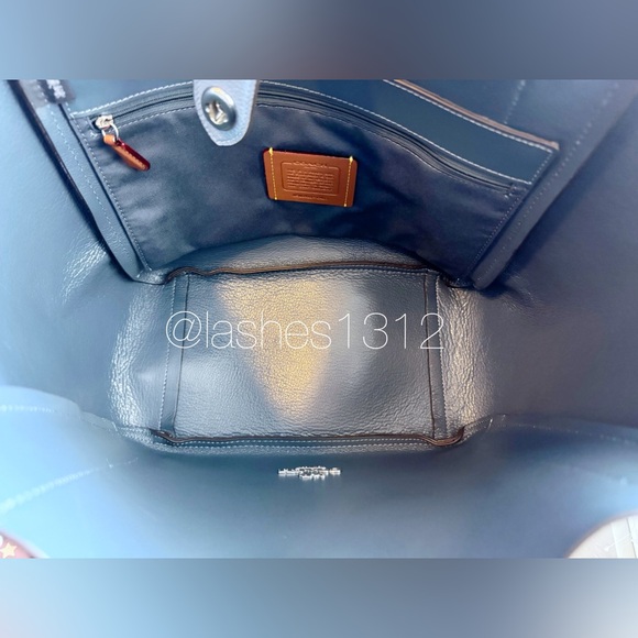 COACH Bag Hadley Turnlock Tote - Blue - Picture 6 of 8